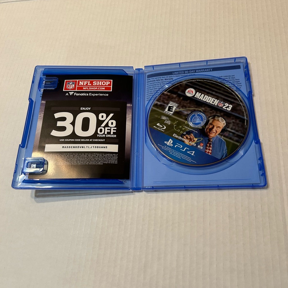 PS4 Game - Picture 9 of 9